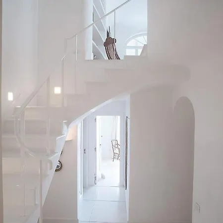 Coccodrilla By Myvillacollection * Κάπρι